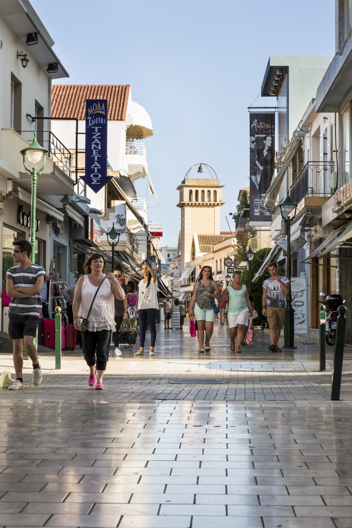 Lithostroto (Cobbled Street) is the main comercial point of Argostoli in the island of Kefalonia.