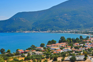 Karavomylos village
